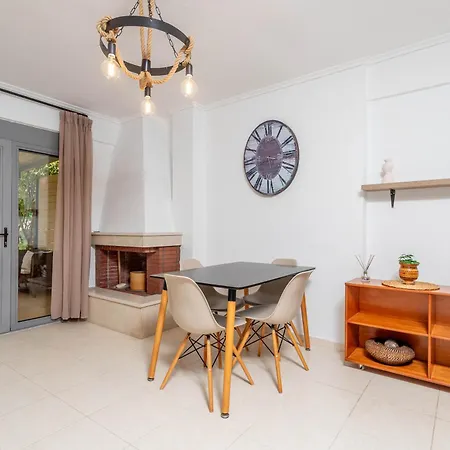 Land-sea Beach House * Polychrono